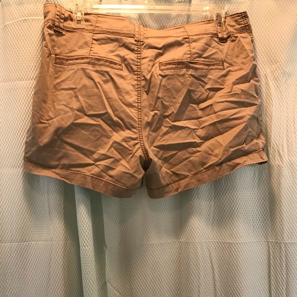 shorts - Picture 2 of 7